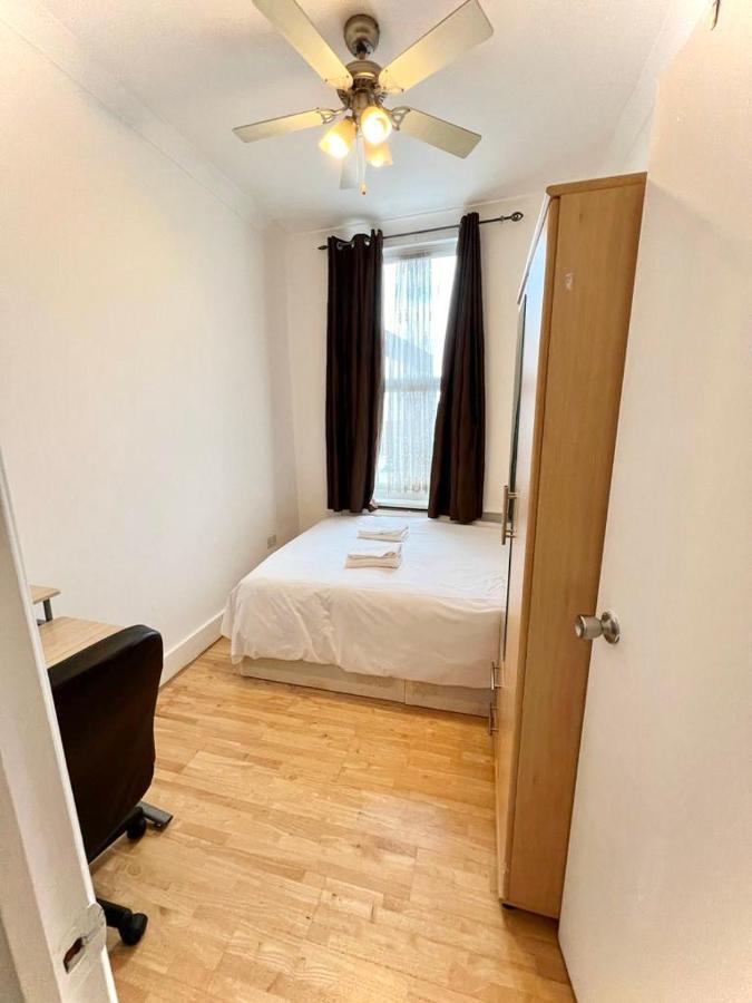 Stepney Green Holiday Apartment London Exterior photo